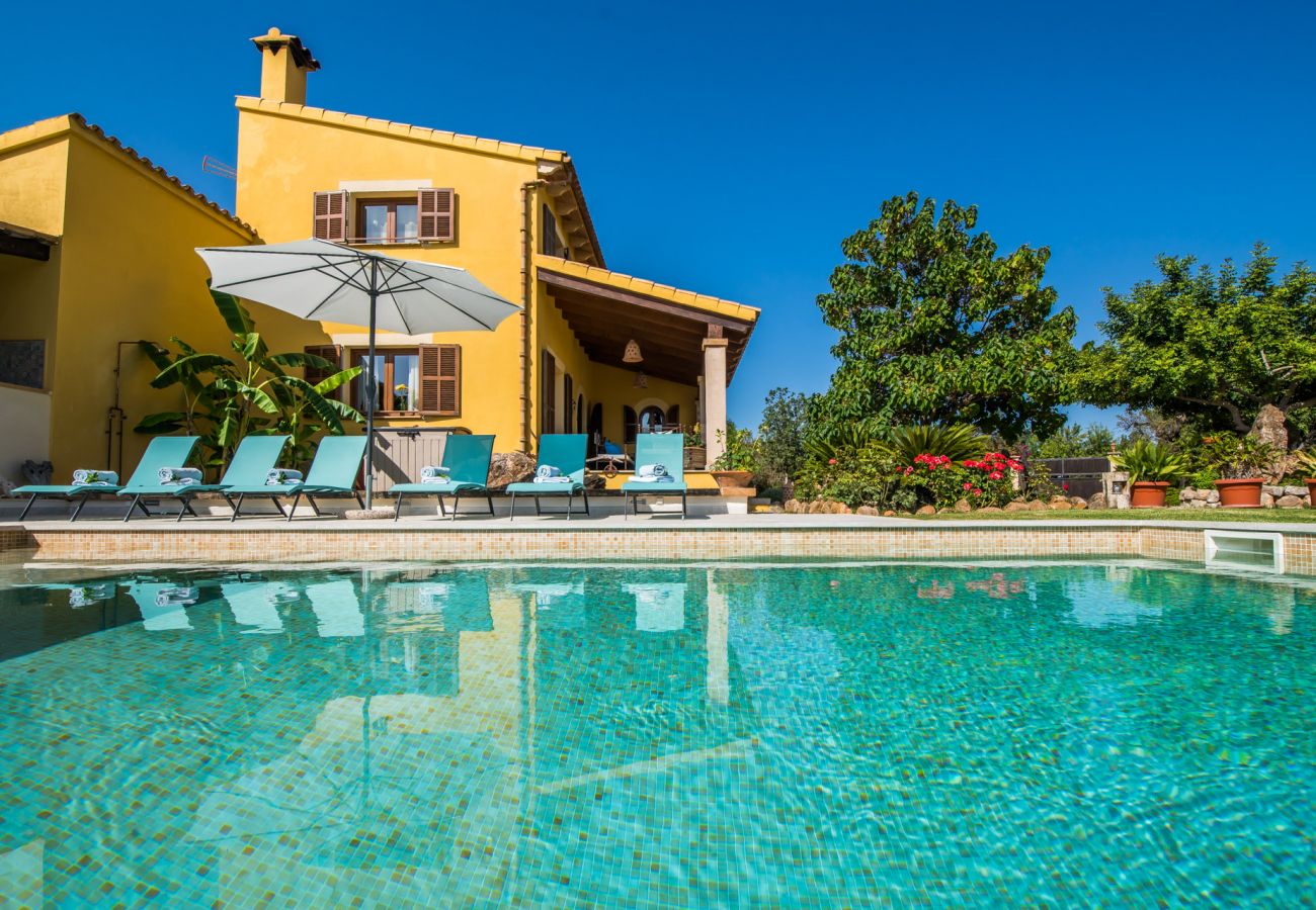 Accommodation with saltwater pool in Mallorca