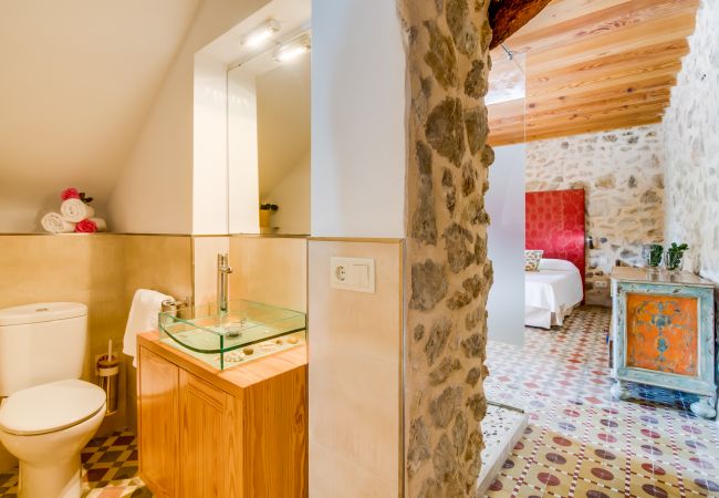 Country house in Campanet - Rural finca in the mountain Es Rafal with pool
