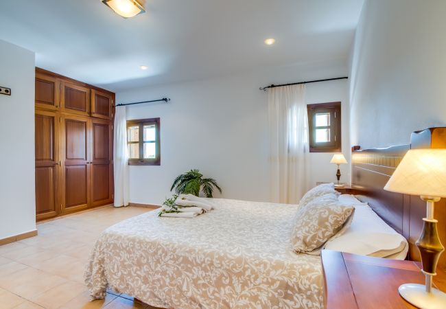 Country house in Felanitx - Country house in Mallorca Cas Verros with pool Country house in Felanitx - Country house in Mallorca Cas Verros with pool