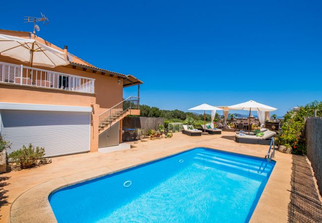 Finca with pool near Playa de Muro