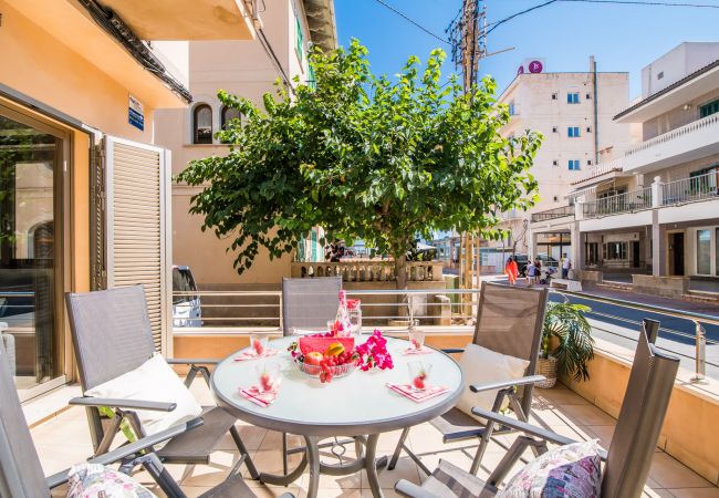 Book now your house with terrace in Can Picafort 