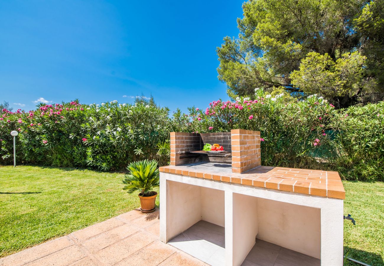 House in Crestatx - House with spacious pool Casa Encinar in Mallorca