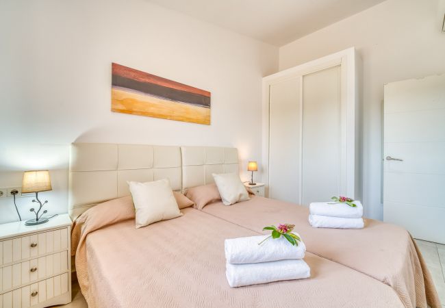 Country house in Buger - Finca in Mallorca Rafal de son Alberti with pool Country house in Buger - Finca in Mallorca Rafal de son Alberti with pool