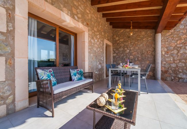 Country house in Buger - Finca in Mallorca Rafal de son Alberti with pool Country house in Buger - Finca in Mallorca Rafal de son Alberti with pool