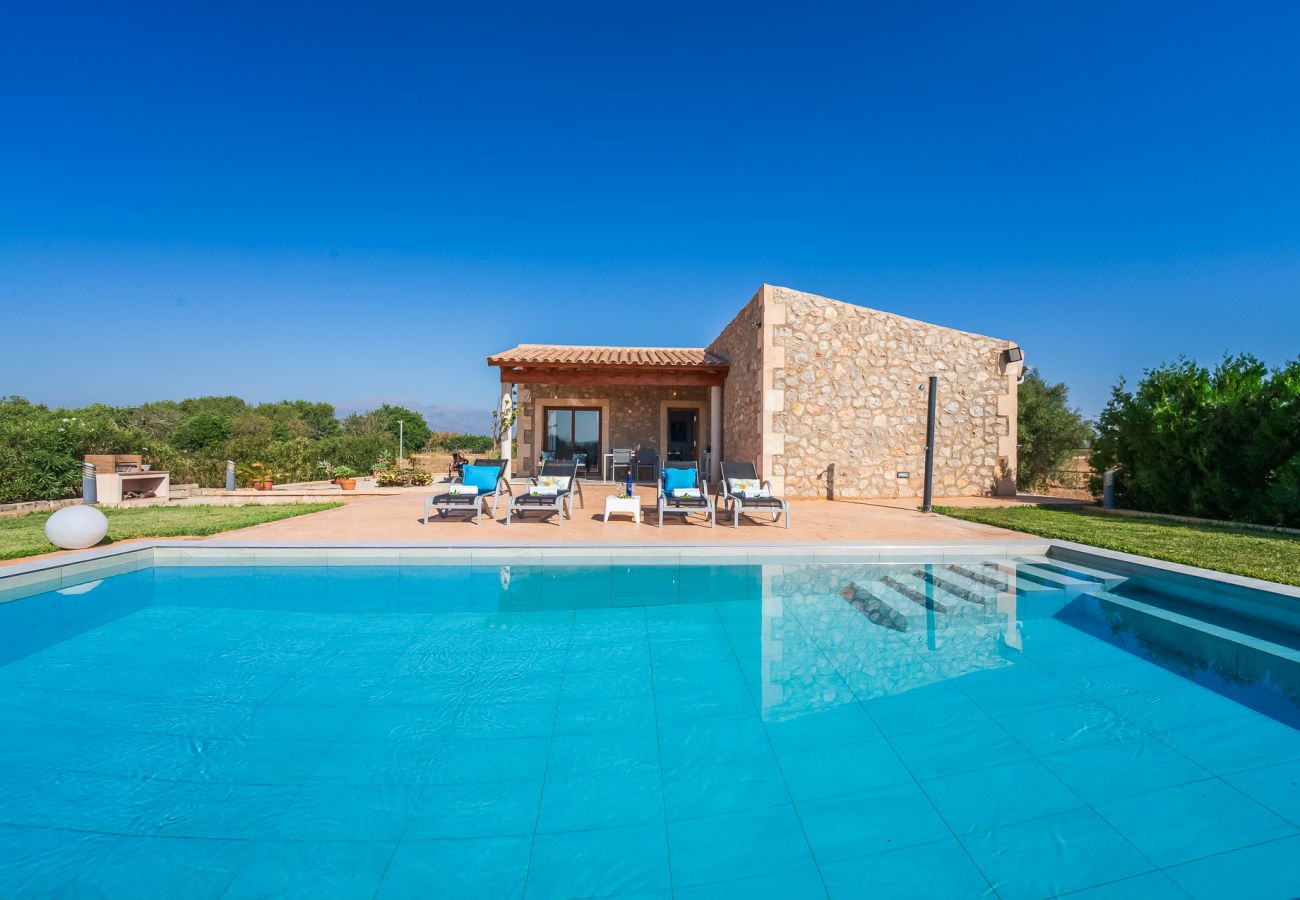Country house in Buger - Finca in Mallorca Rafal de son Alberti with pool