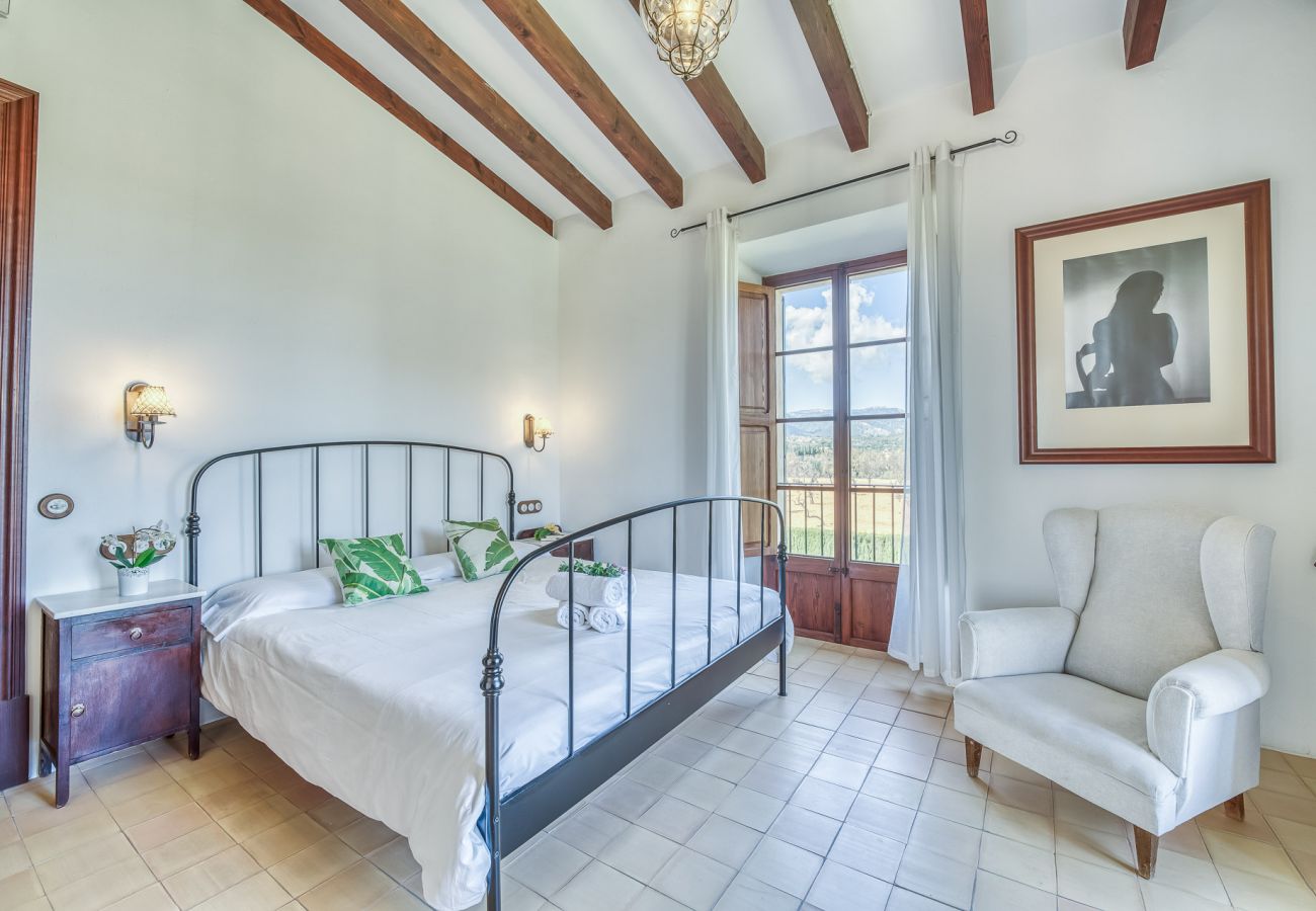 Country house in Binissalem - ☼Mallorcan environment and culture with private swimming pool.