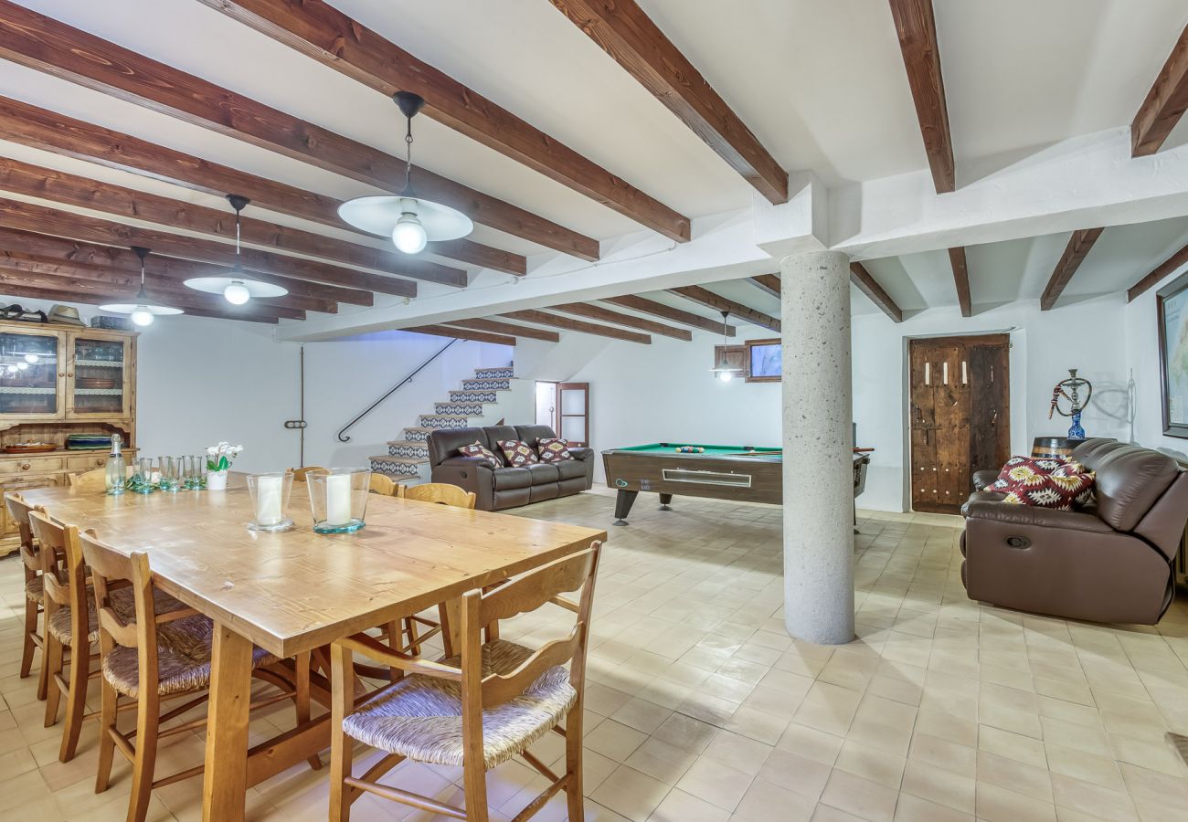 Country house in Binissalem - ☼Mallorcan environment and culture with private swimming pool.