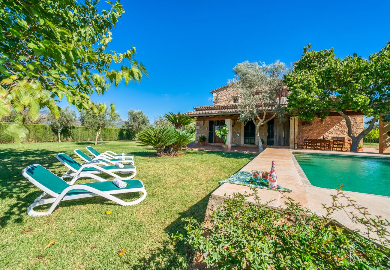 Country house in Binissalem - ☼Mallorcan environment and culture with private swimming pool.