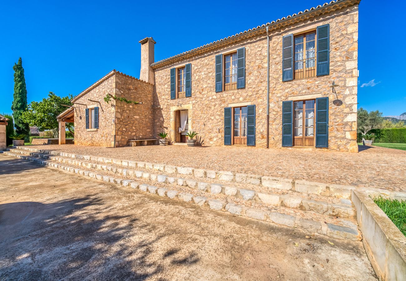 Country house in Binissalem - ☼Mallorcan environment and culture with private swimming pool.