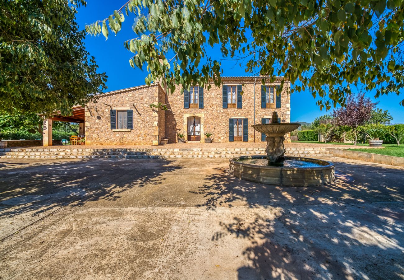 Country house in Binissalem - ☼Mallorcan environment and culture with private swimming pool.