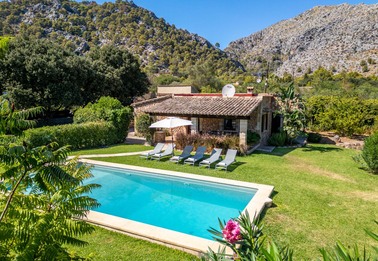 Country house in Pollensa - Villa Navarro with swimming pool in Pollensa