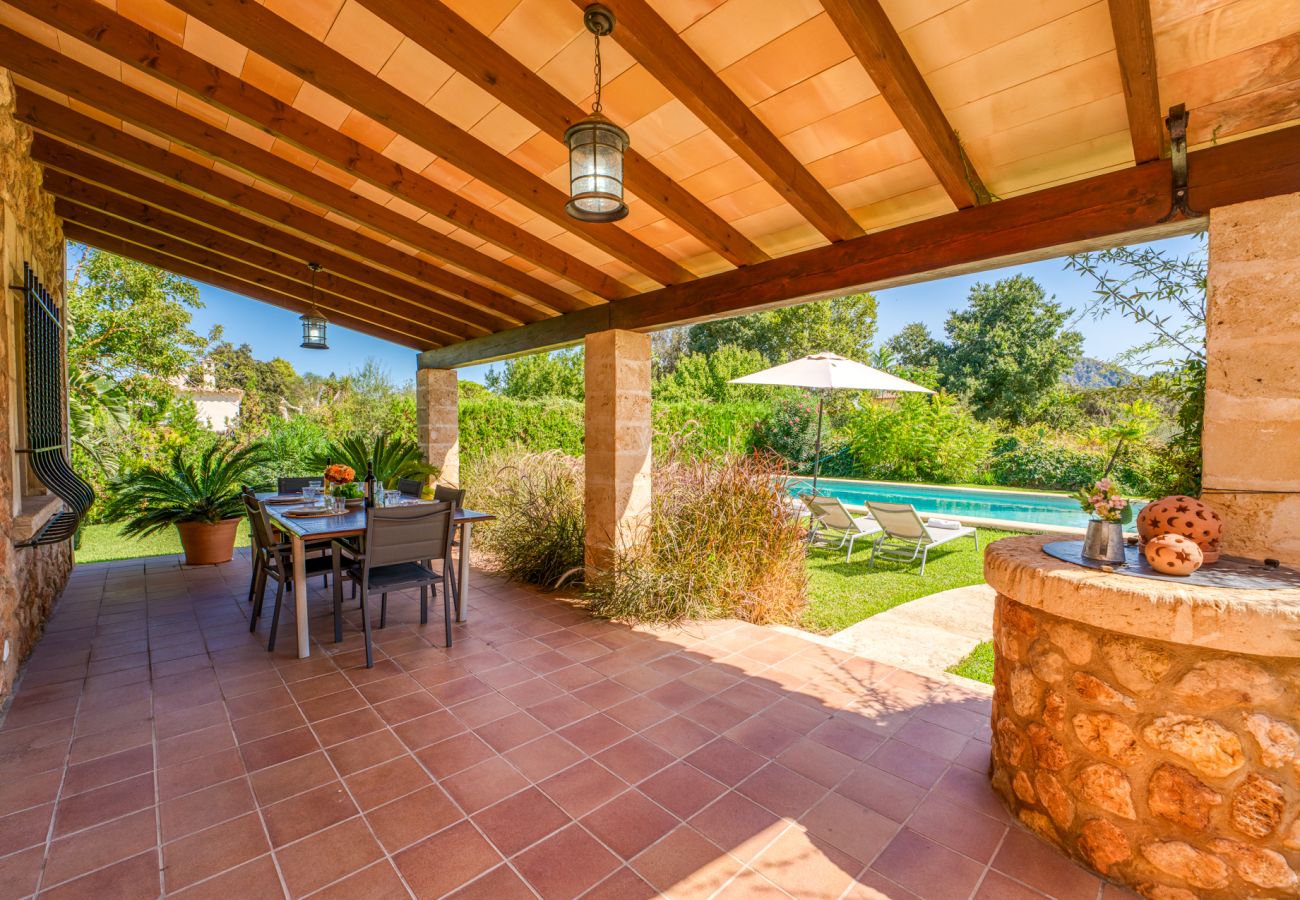 House with a terrace and garden in Pollensa