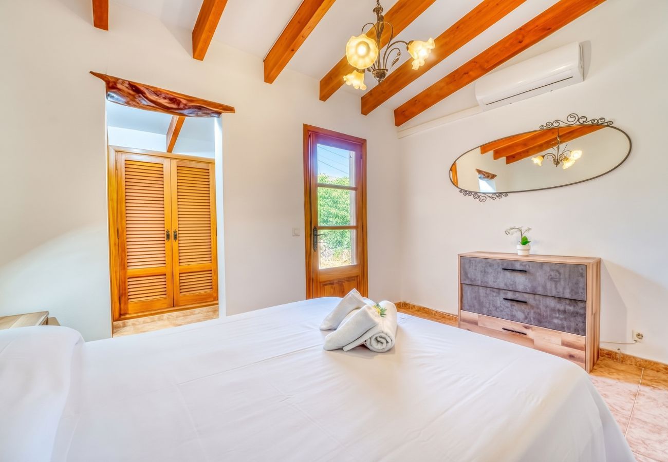 Country house in Pollensa - Villa Navarro with swimming pool in Pollensa