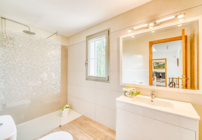 House in Playa de Muro - House with pool Sirenas Playa de Muro  House in Playa de Muro - House with pool Sirenas Playa de Muro