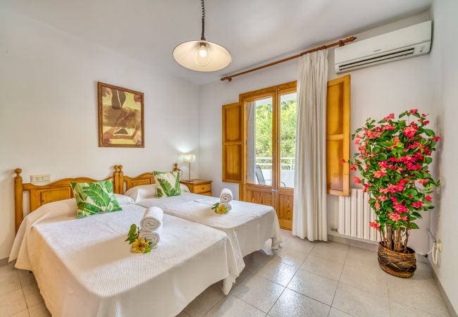 House in Playa de Muro - House with pool Sirenas Playa de Muro  House in Playa de Muro - House with pool Sirenas Playa de Muro