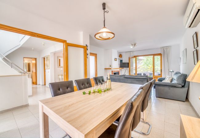 House in Playa de Muro - House with pool Sirenas Playa de Muro  House in Playa de Muro - House with pool Sirenas Playa de Muro