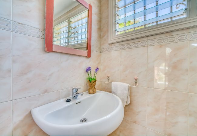 Country house in Colònia de Sant Jordi - Finca near the beach Casa Bonita in Majorca Country house in Colònia de Sant Jordi - Finca near the beach Casa Bonita in Majorca