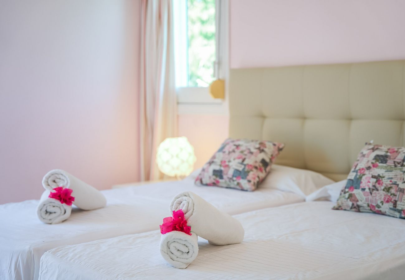 Country house in Colònia de Sant Jordi - Finca near the beach Casa Bonita in Majorca