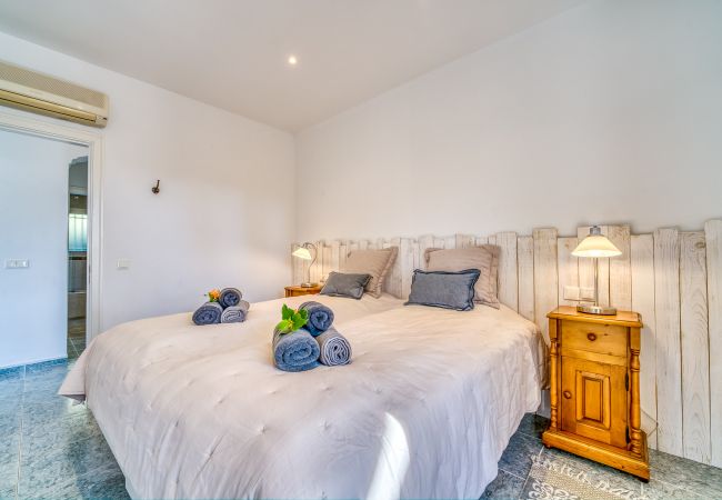 House in Puerto de Alcudia - House with sea views Casa Osborne in Alcudia House in Puerto de Alcudia - House with sea views Casa Osborne in Alcudia