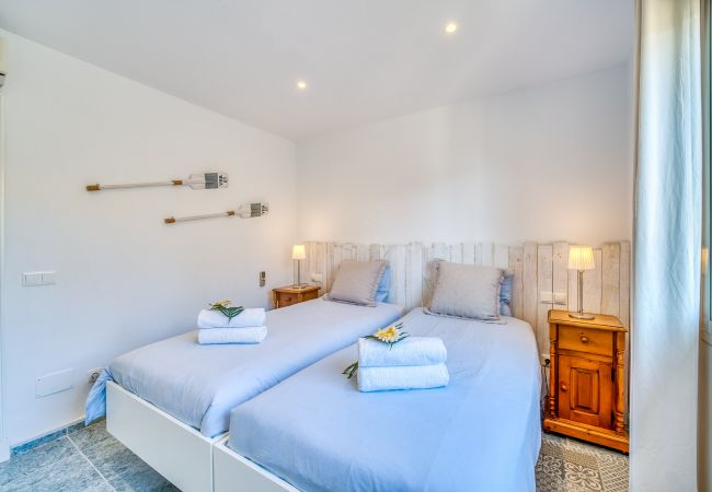 House in Puerto de Alcudia - House with sea views Casa Osborne in Alcudia House in Puerto de Alcudia - House with sea views Casa Osborne in Alcudia