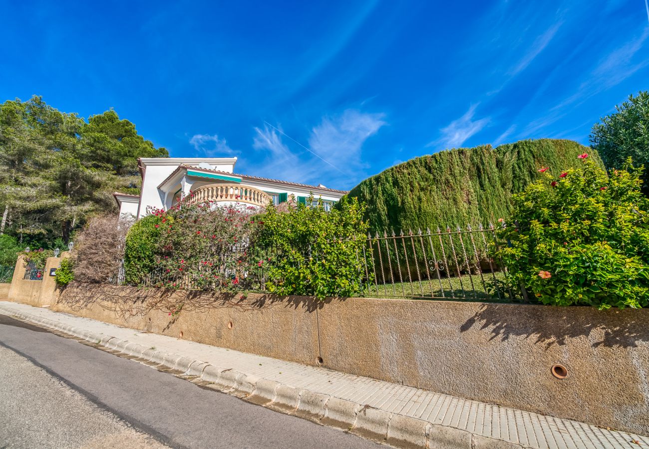 House in Puerto de Alcudia - House with sea views Casa Osborne in Alcudia