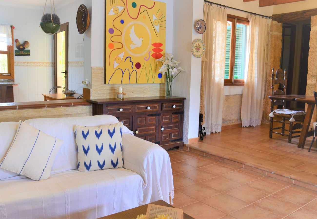 Country house in Muro - Can Rius