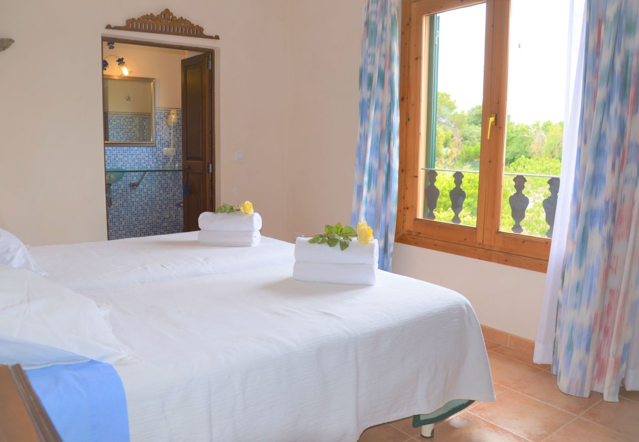 Country house in Muro - Can Rius