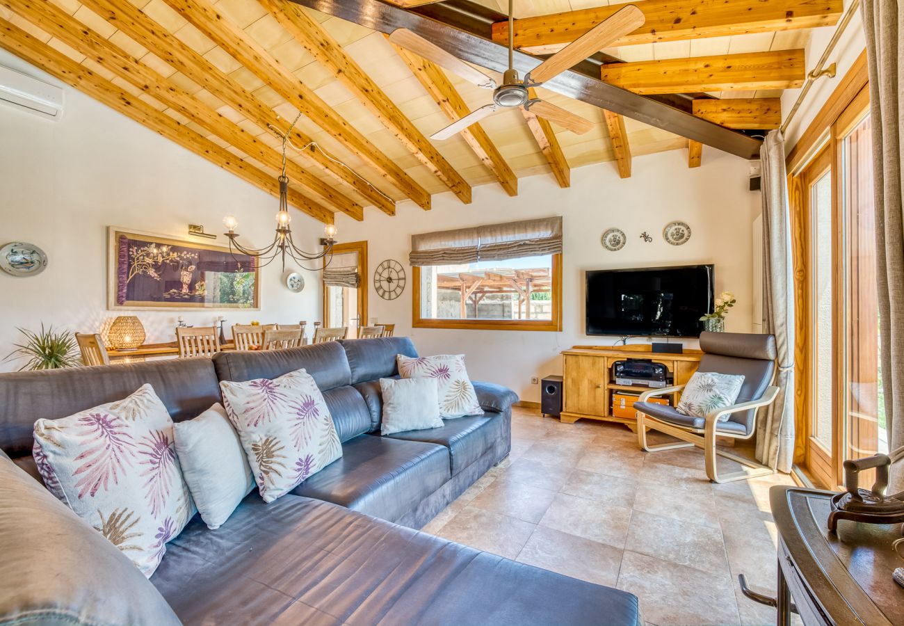 Country house in Inca - Mallorquin Finca piscina CA'S SOLLERICH en Mallorca