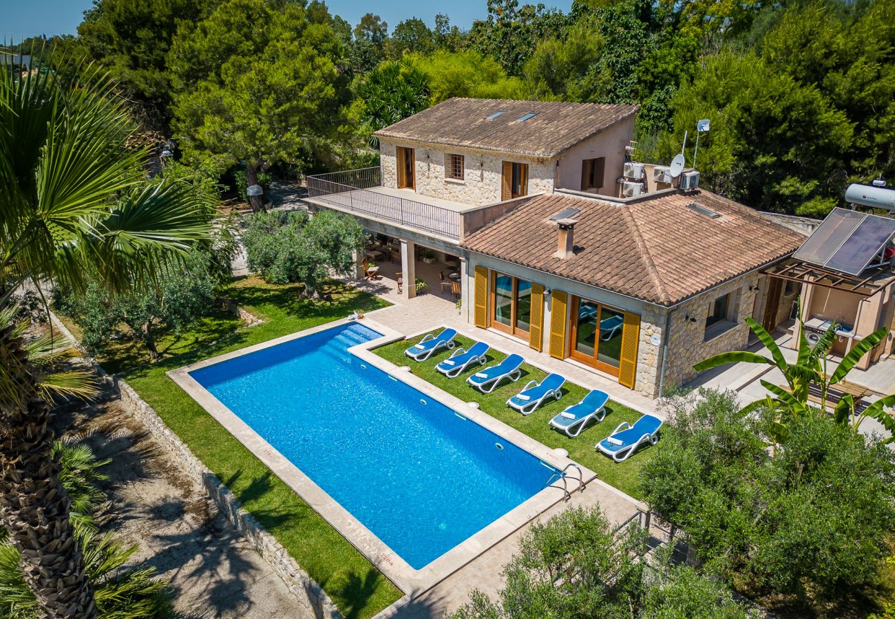 Vacations in Mallorca Finca surrounded by nature