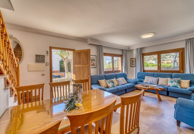 House in Puerto Pollensa - House Puerto Pollensa Villa Pintor pool near beach House in Puerto Pollensa - House Puerto Pollensa Villa Pintor pool near beach