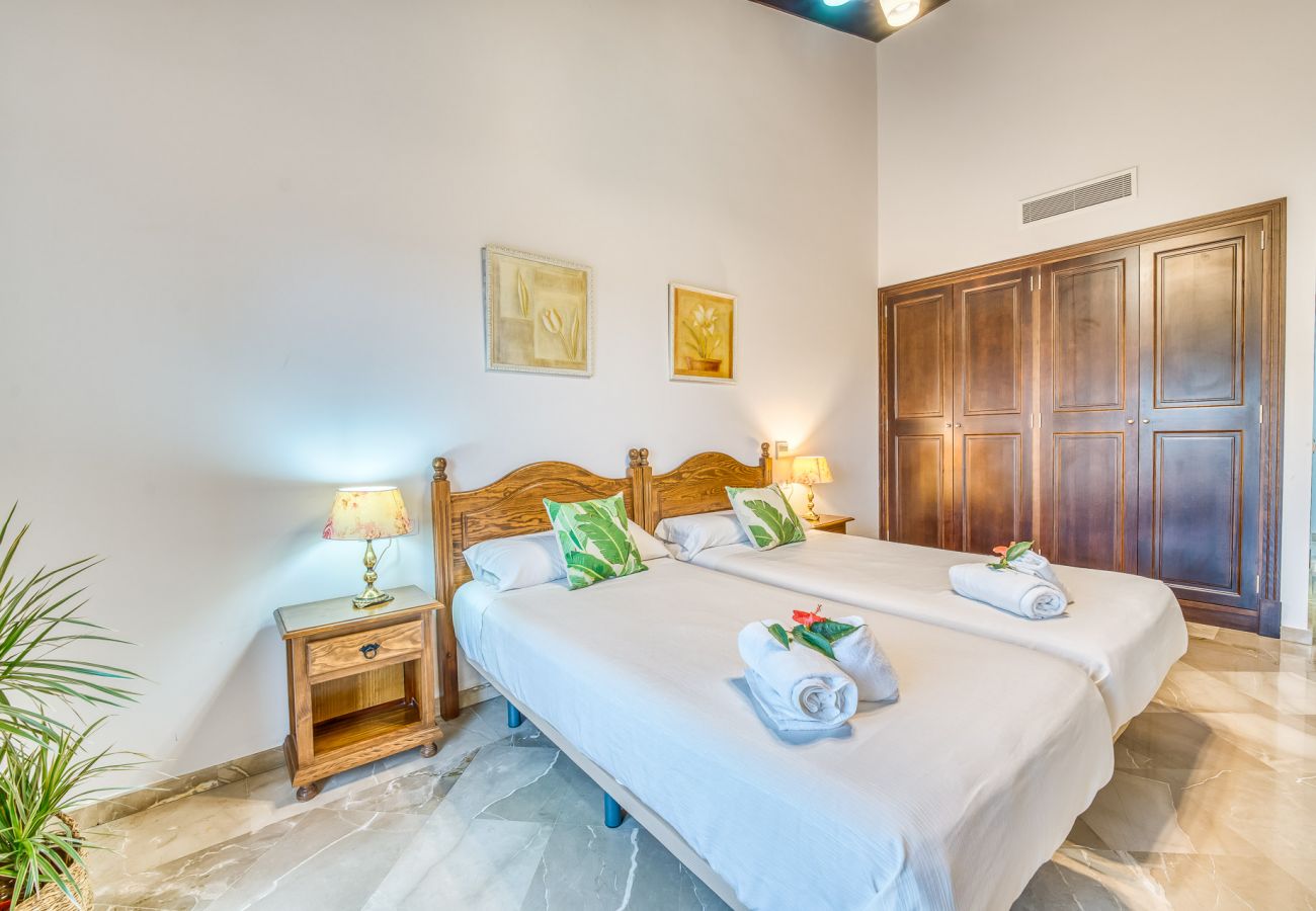 Country house in Petra - Rural finca in Mallorca El Palmeral with pool