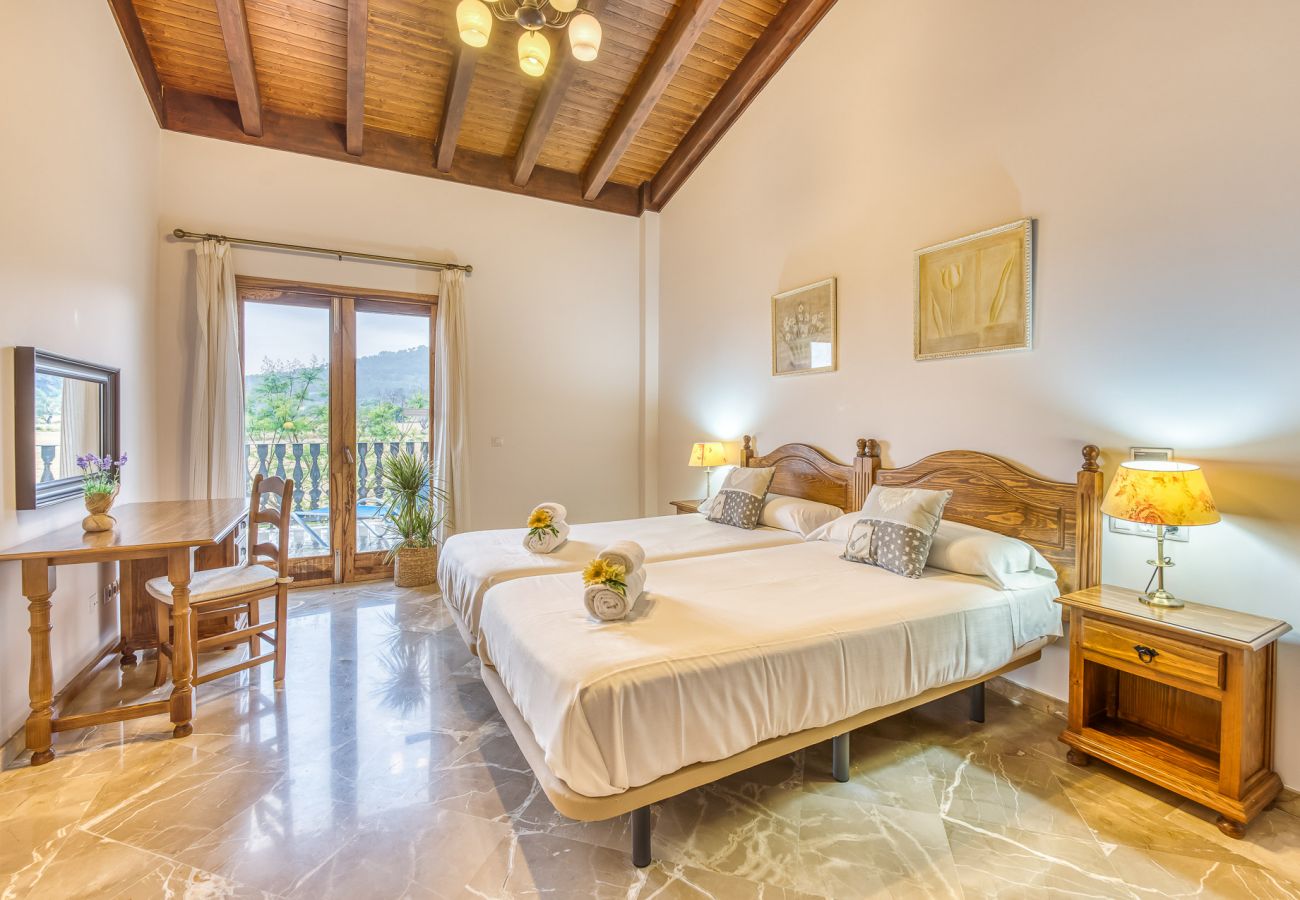 Country house in Petra - Rural finca in Mallorca El Palmeral with pool