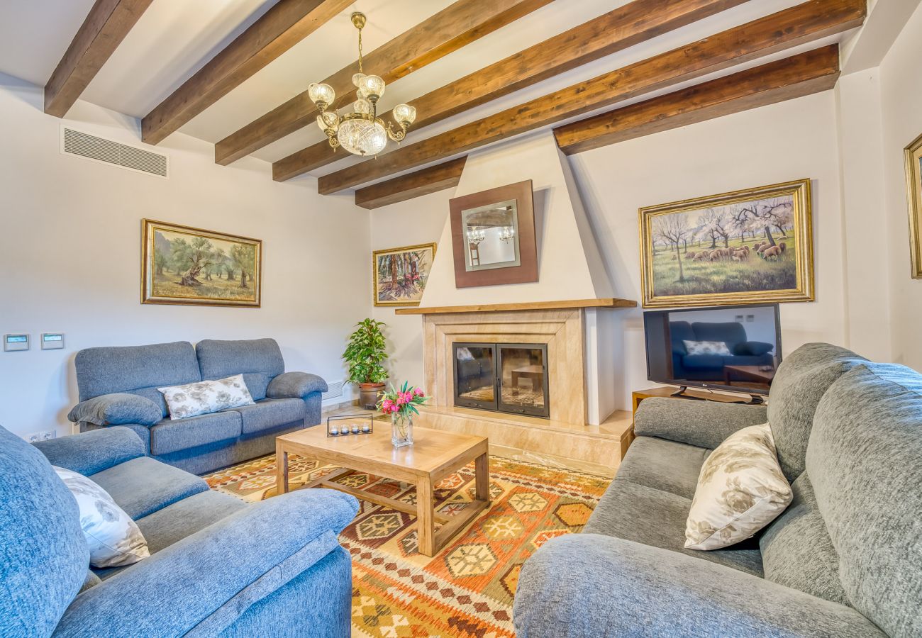 Country house in Petra - Rural finca in Mallorca El Palmeral with pool