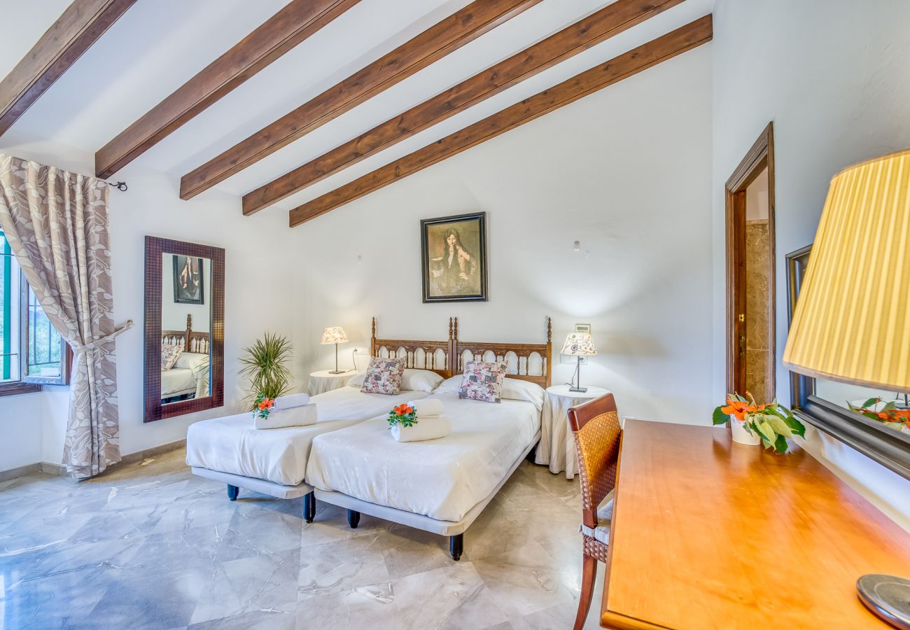 Country house in Petra - Finca Son Perxa on Mallorca with pool and bbq
