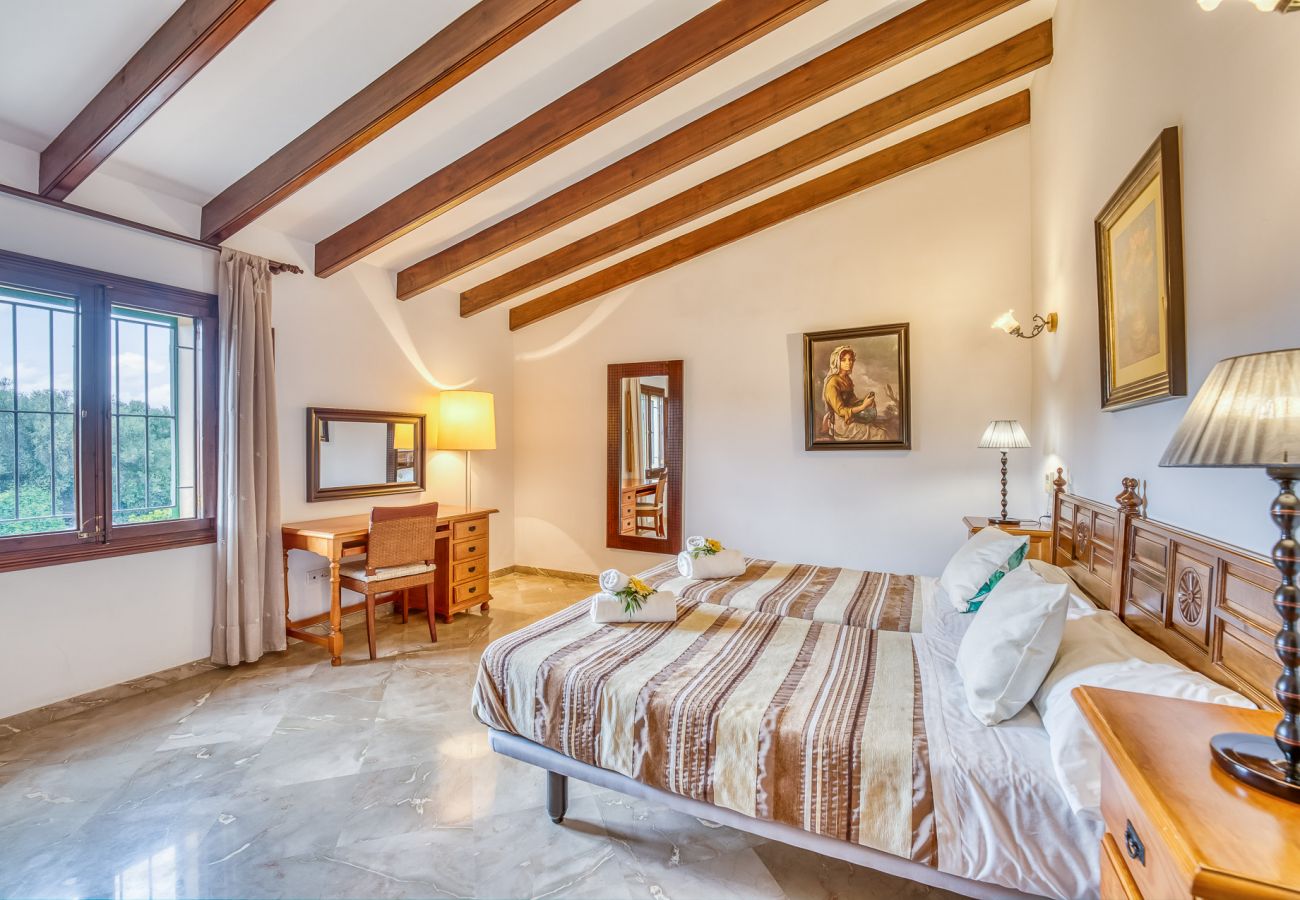 Country house in Petra - Finca Son Perxa on Mallorca with pool and bbq