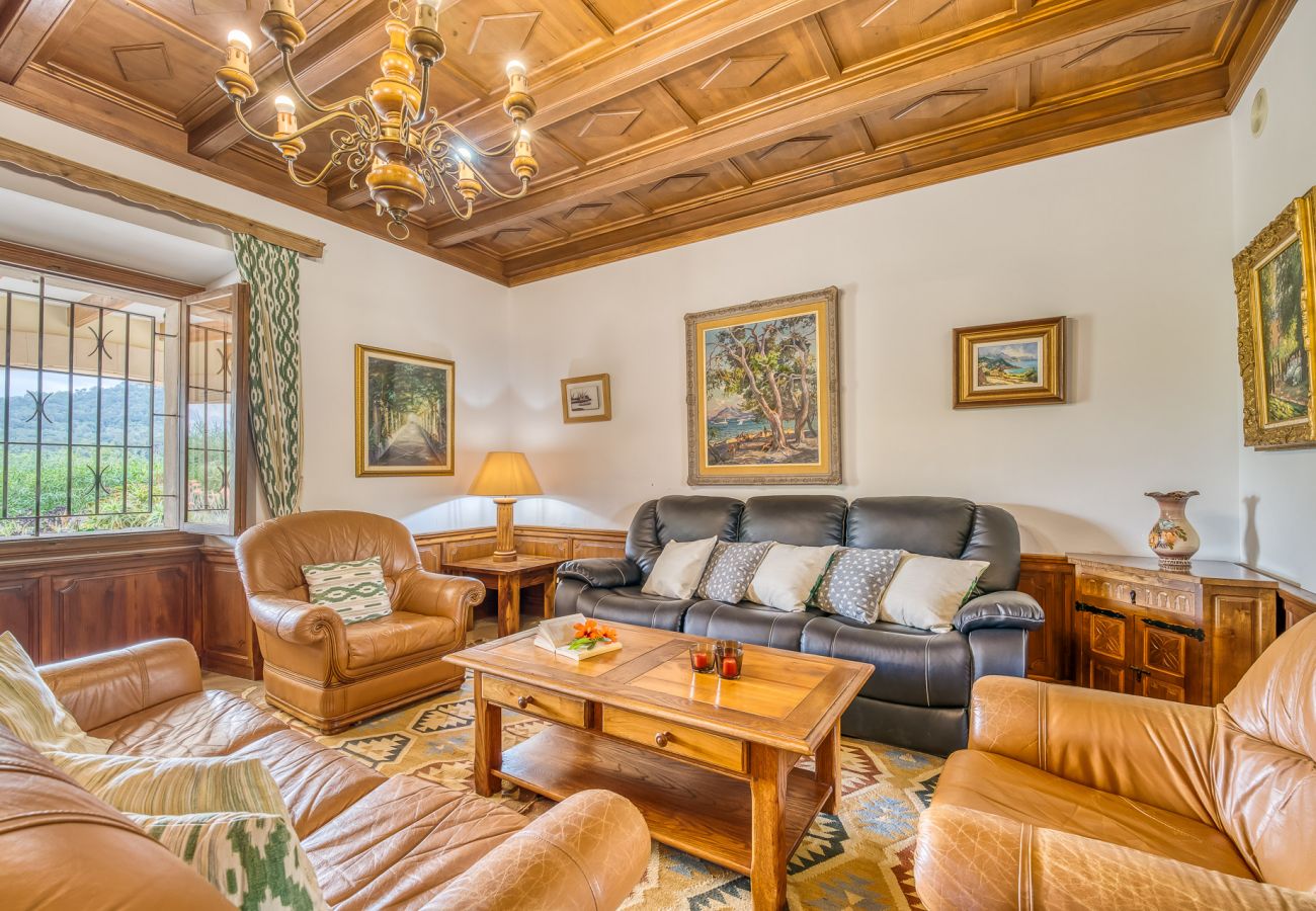 Country house in Petra - Finca Son Perxa on Mallorca with pool and bbq