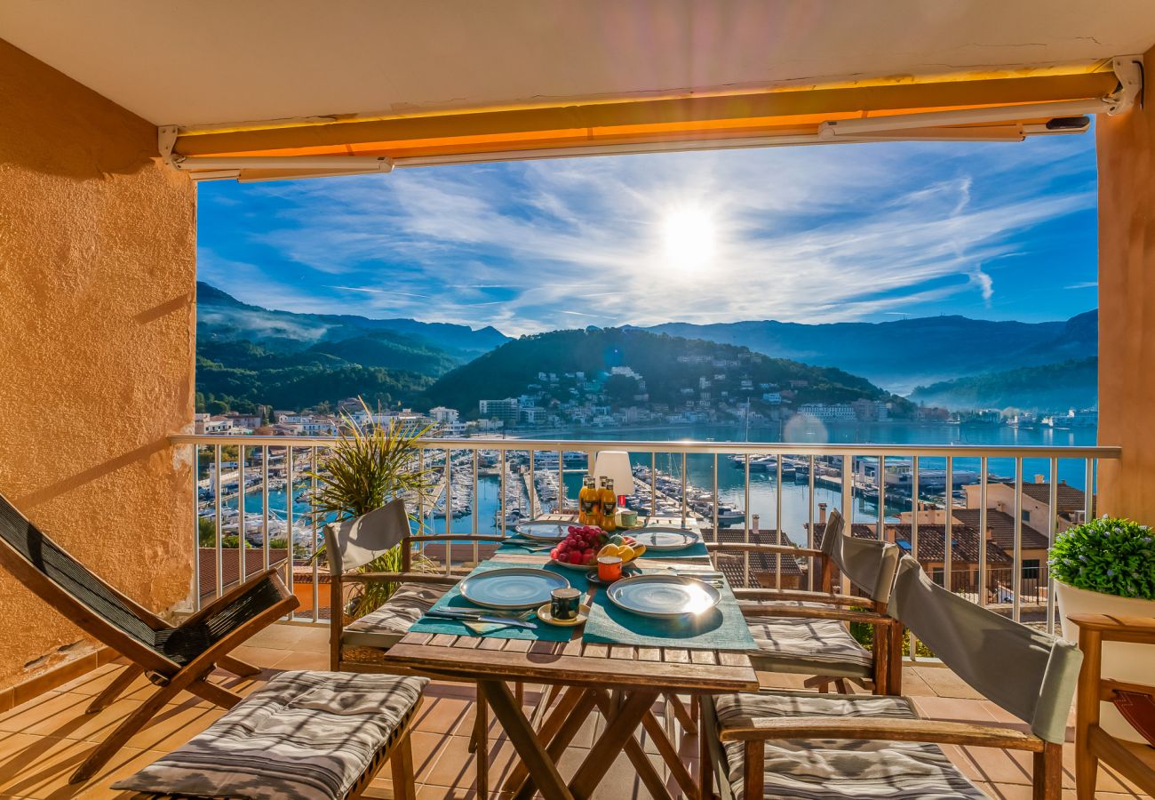 Apartment in Port de Sóller - Apartment Santa Catalina 46 in Puerto Soller with sea view