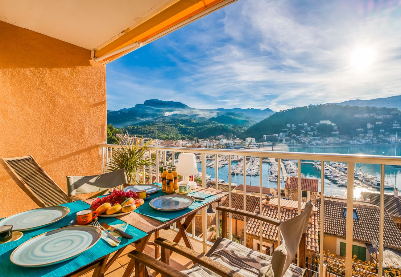 Apartment in Port de Sóller - Apartment Santa Catalina 46 in Puerto Soller with sea view