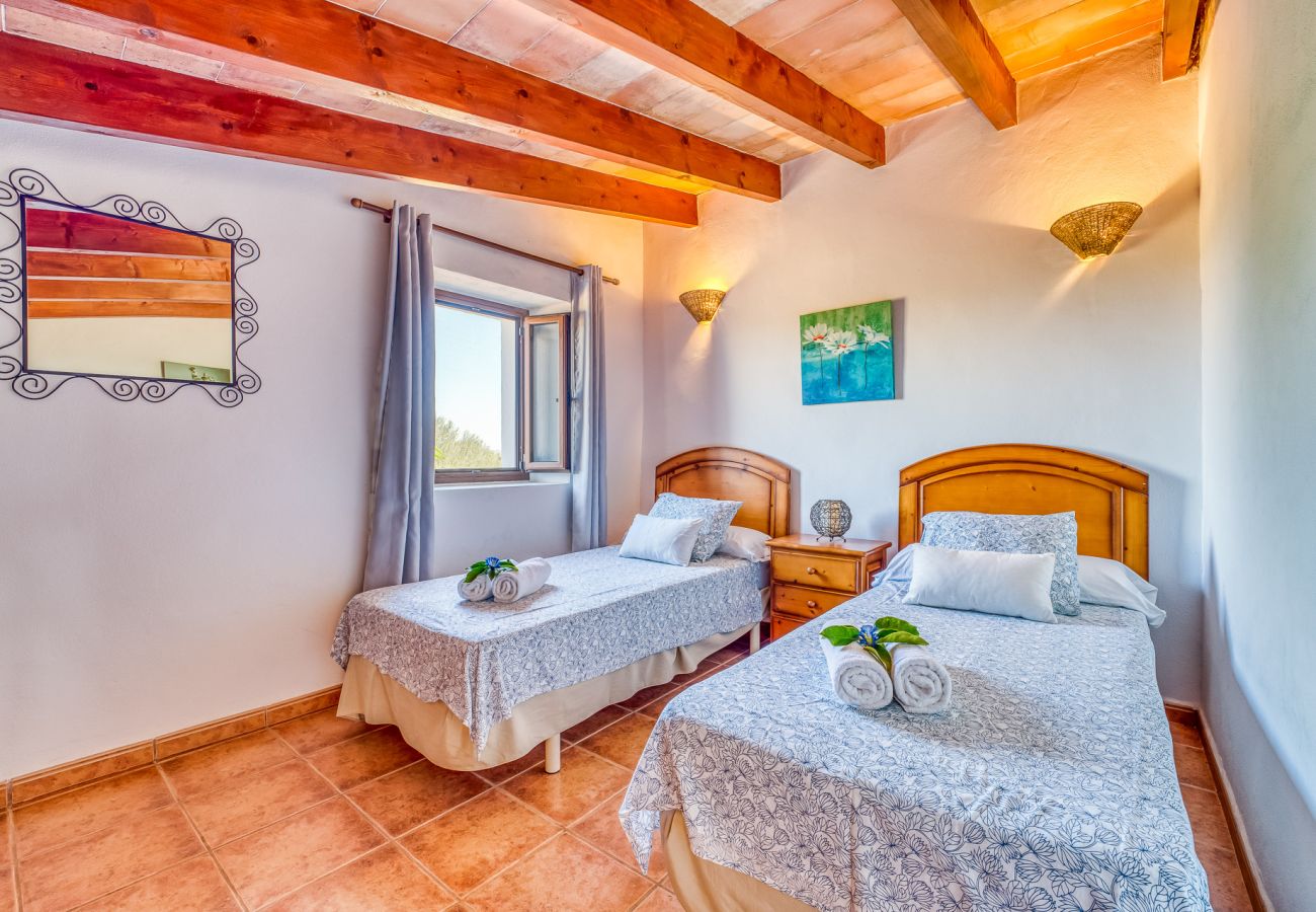 Country house in Felanitx - Rural Finca in Mallorca Can Xim with swimming pool
