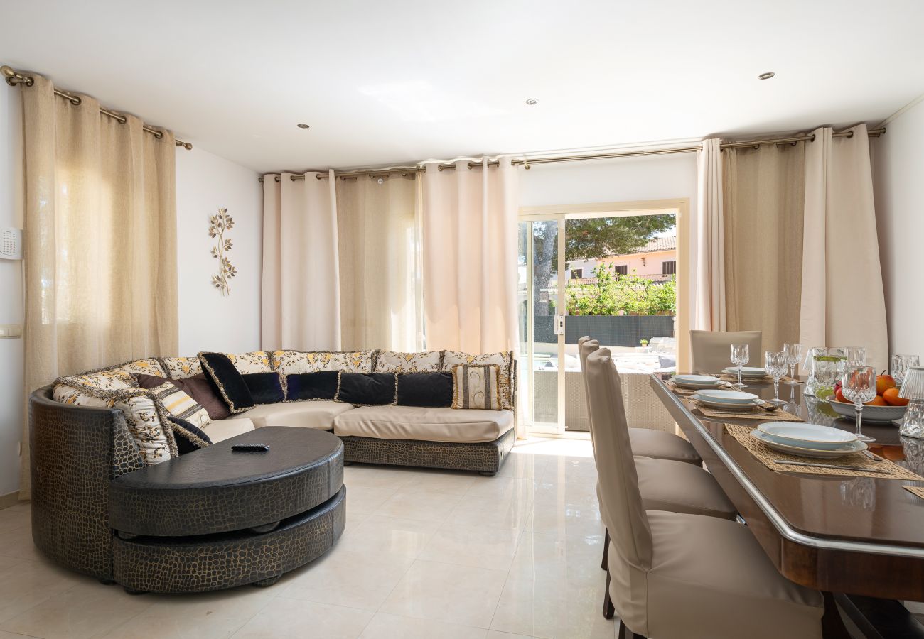 House in Muro - Villa Hilary with private pool near Muro beach