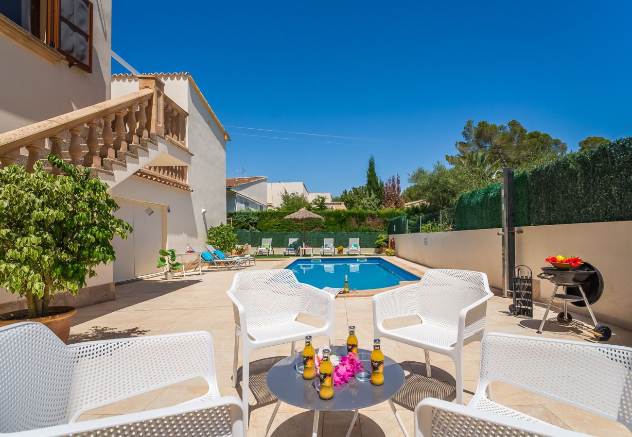 Holiday home Tacaritx in Alcudia with pool