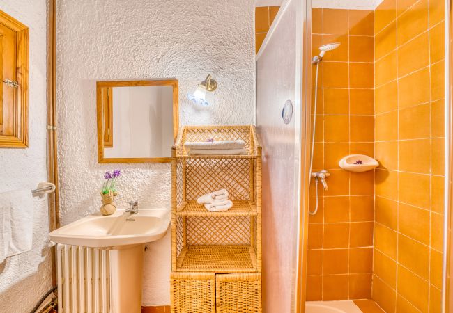 Country house in Buger - Rustic Finca with Pool Cas Mut in Mallorca Country house in Buger - Rustic Finca with Pool Cas Mut in Mallorca