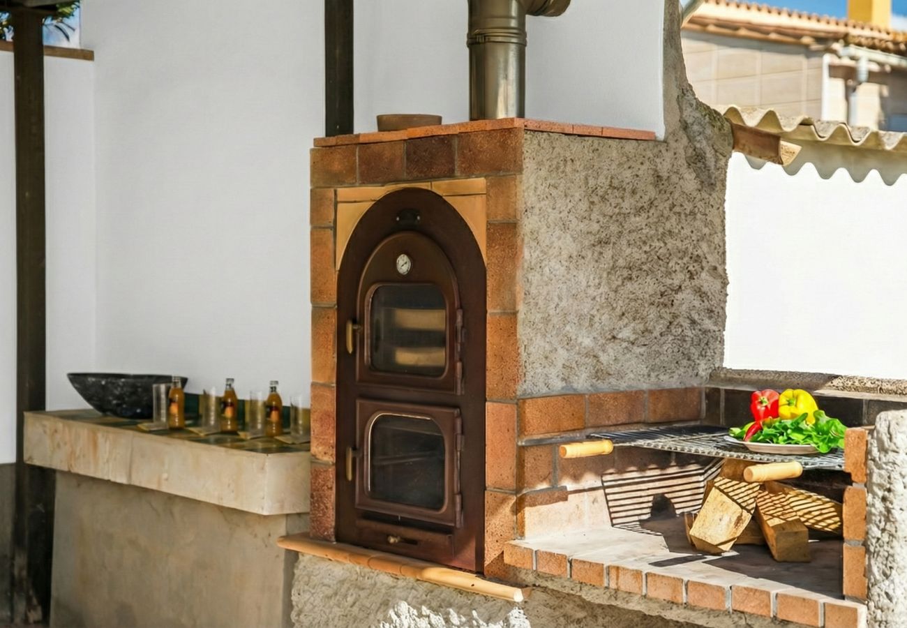 Country house in Lloret de Vistalegre -  Finca Ca Na Venta with pool