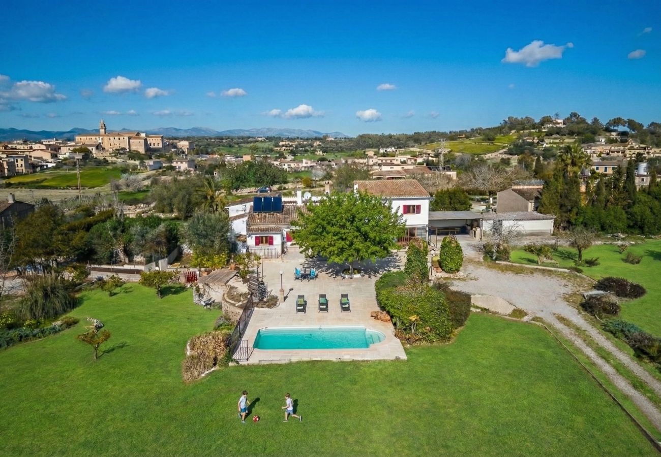 Country house in Lloret de Vistalegre -  Finca Ca Na Venta with pool