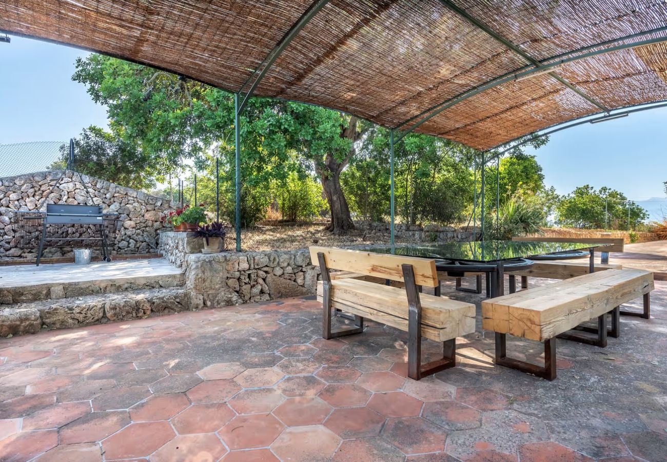 Peaceful location in Costitx, 20 min to Mallorca’s beaches