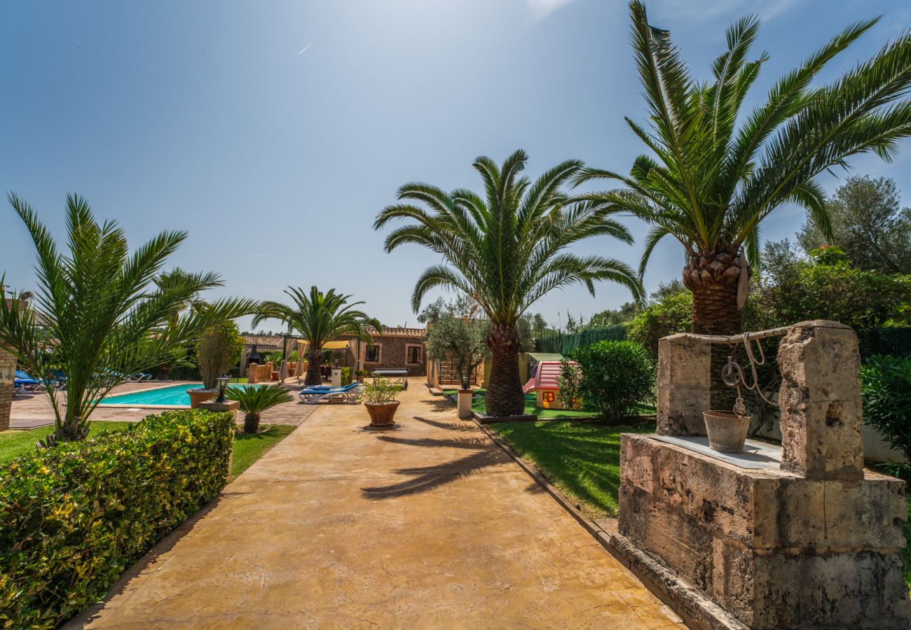 Country house in Muro - Rural Finca in Muro Ca Na Pepa with pool