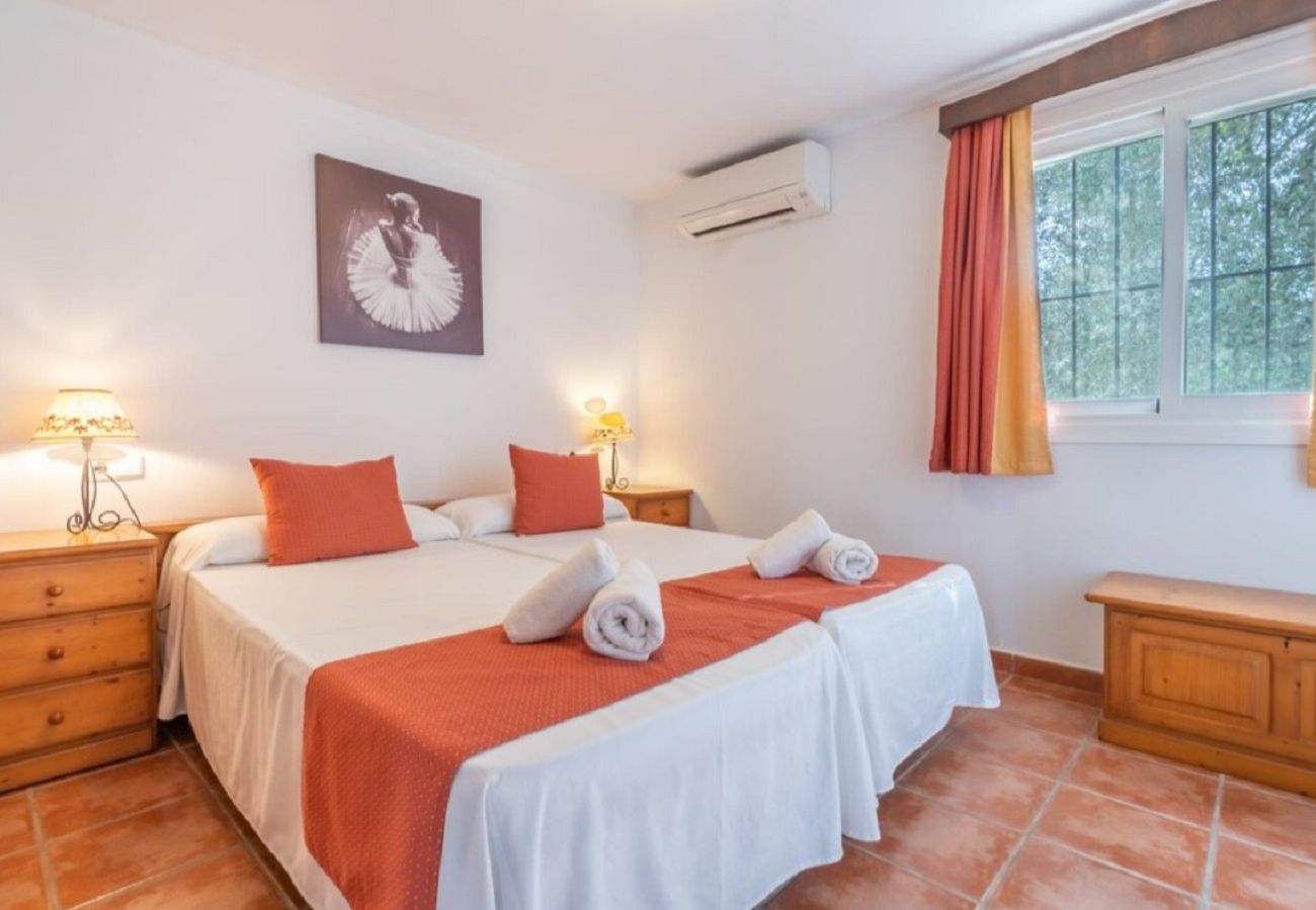 Country house in Muro - Rural Finca in Muro Ca Na Pepa with pool