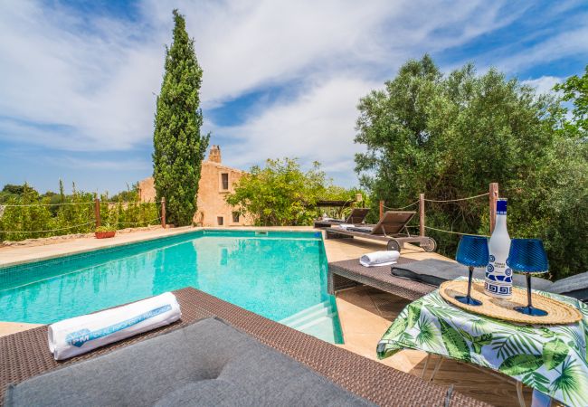 Country house in Algaida - Rural finca Can Lloret in Mallorca with pool Country house in Algaida - Rural finca Can Lloret in Mallorca with pool