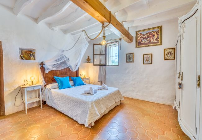 Country house in Algaida - Rural finca Can Lloret in Mallorca with pool Country house in Algaida - Rural finca Can Lloret in Mallorca with pool