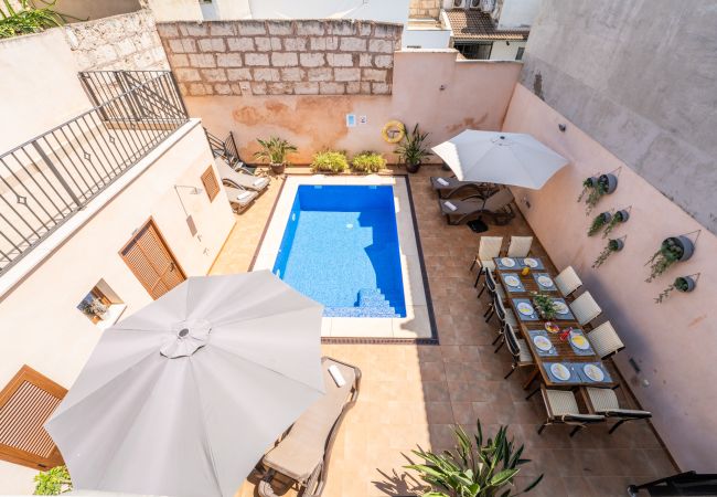 House in Sa Pobla - Villa Placeta in Mallorca with swimming pool and barbecue House in Sa Pobla - Villa Placeta in Mallorca with swimming pool and barbecue